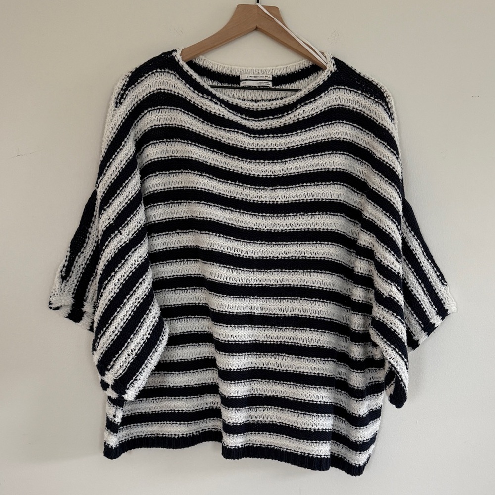 Anthropologie Textured Navy and Cream Sweater
